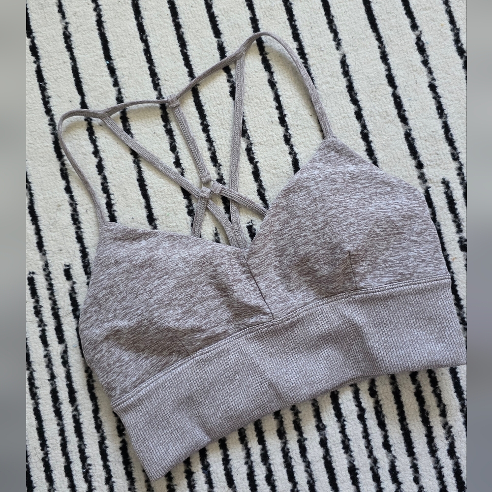 Alo Lavish alosoft Heather Yoga sports bra taupe - Small